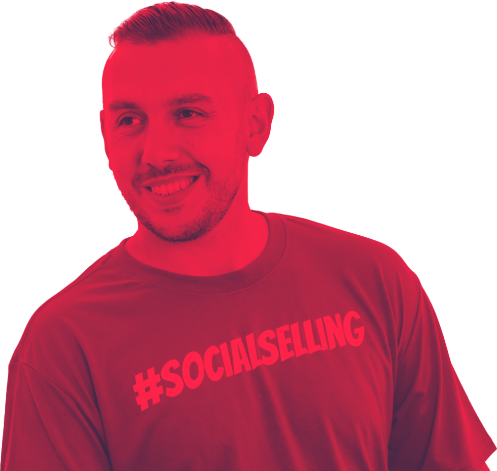 Daniel Disney wearing a #SocialSelling t-shirt